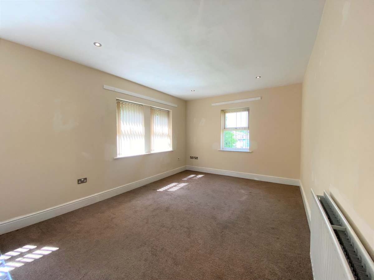 34 Brook Lodge Barnsley Road Wakefield WF1 5PB image 1