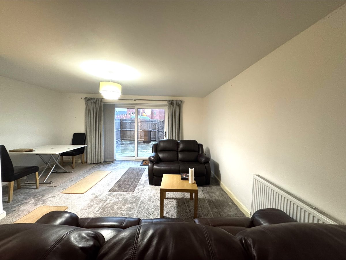 17 Elizabeth Court West Yorkshire  WF2 9NG image 3